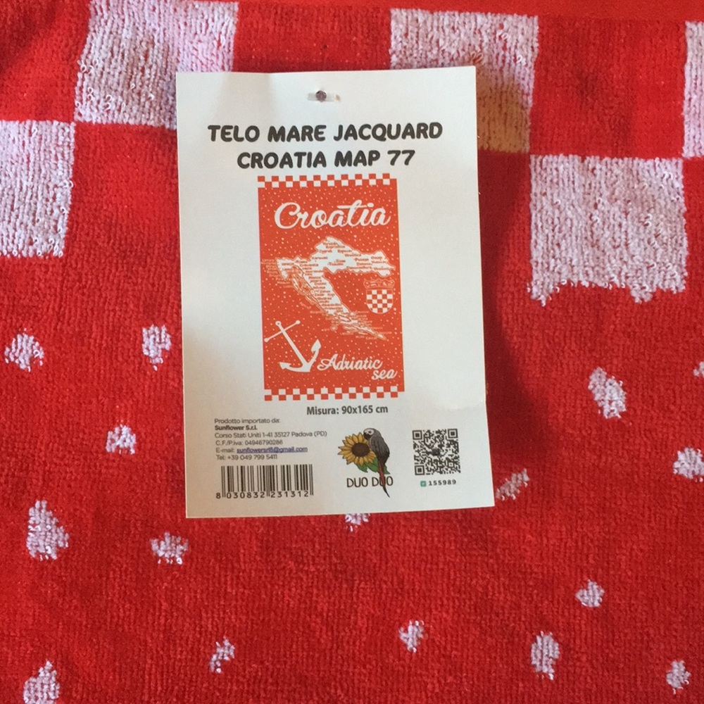 NWT Croatia Map Large Beach Towel Red White Souvenir 100% Cotton